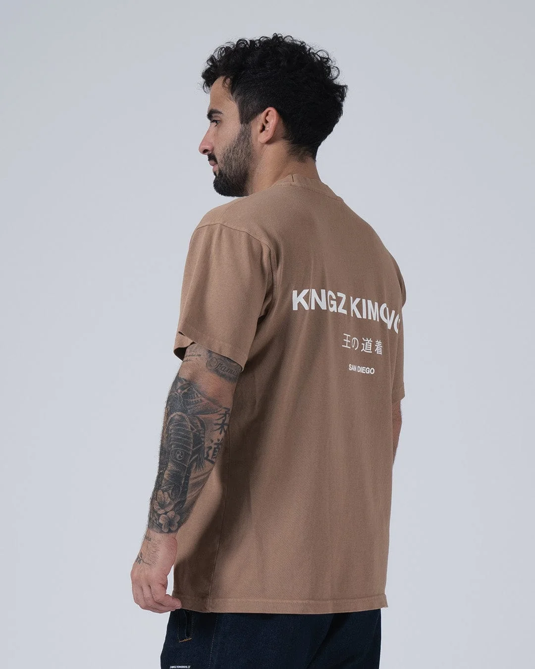 Kingz HQ V2 Men's Tee - Image 10
