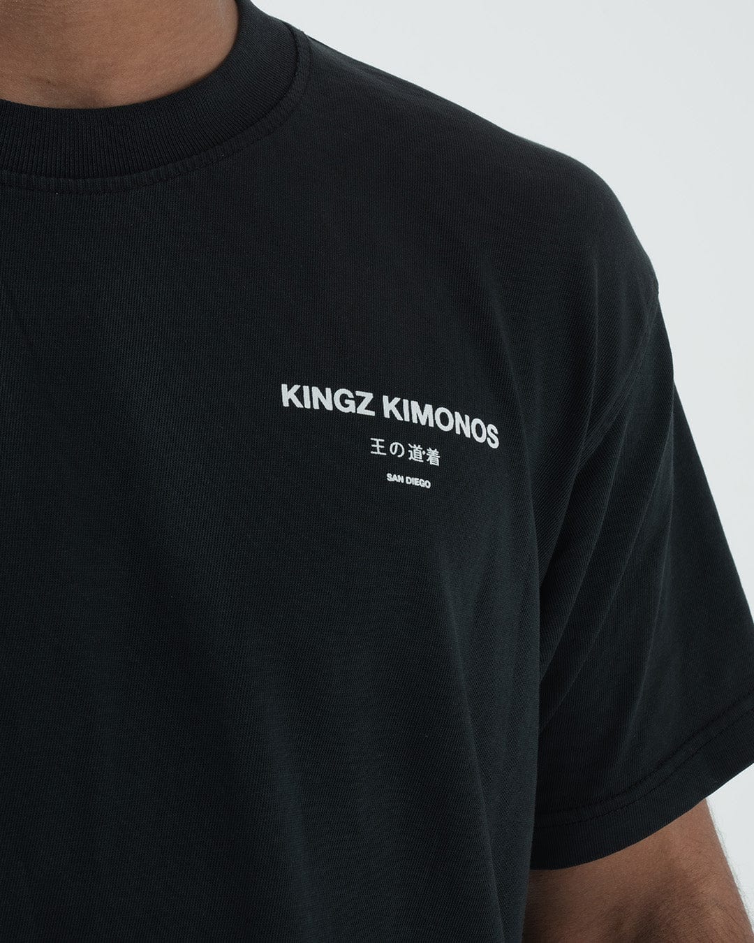 Kingz HQ V2 Men's Tee - Image 23