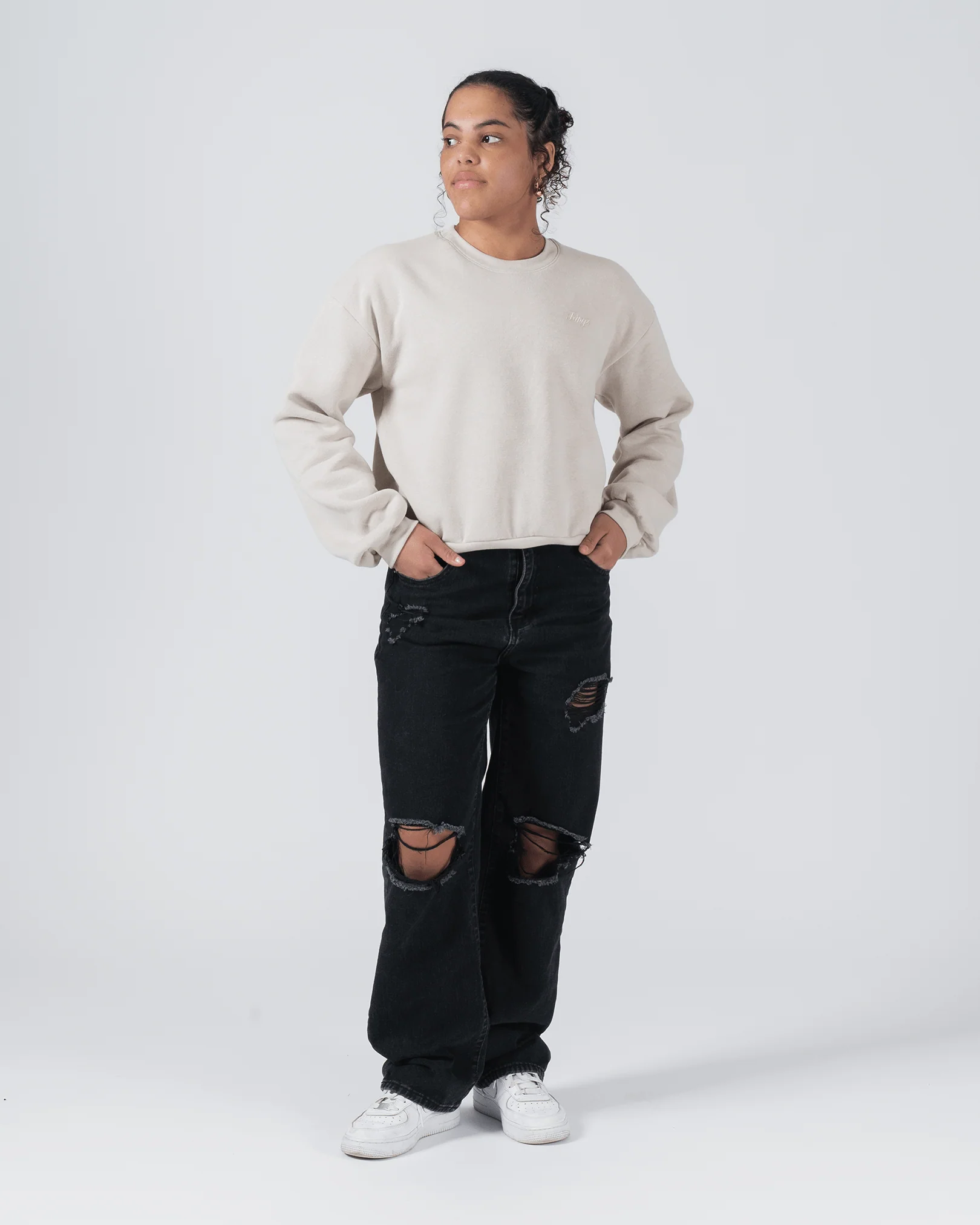 Kingz Script Women's Crewneck - Image 7